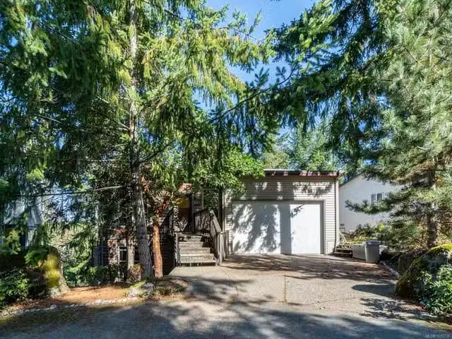 House for sale in Nanaimo, 541 Charfinch Pl, 1033778