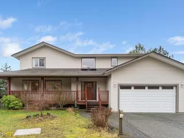 House for sale in Nanaimo, 6183 Dennie Ln, 1039717
