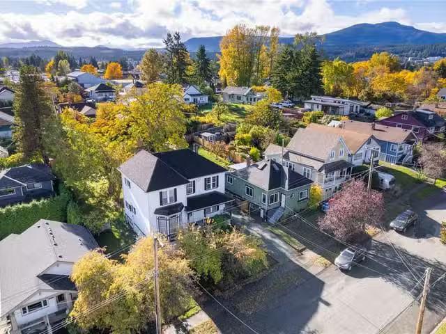 House for sale in Nanaimo, 639 Kennedy St, 1038726
