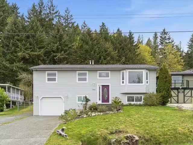 House for sale in Nanaimo, 751 Dogwood Rd, 1032412