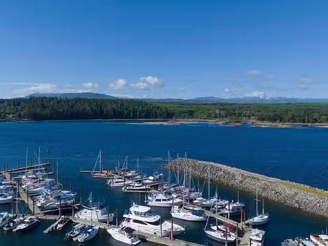 House for sale in Nanoose Bay, 1559 the Bell Blank, 1032380