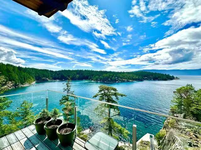 House for sale in Nelson Island, Sunshine Coast, Sl 5b Quarry.