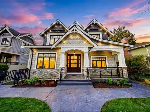House for sale in New Westminster, New Westminster, 1919 Dubli.