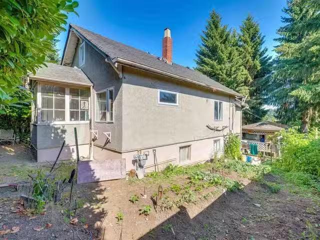 House for sale in New Westminster, New Westminster, 112 Tenth.