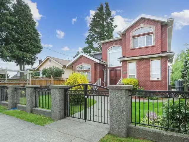 House for sale in New Westminster, New Westminster, 1312 Tenth.