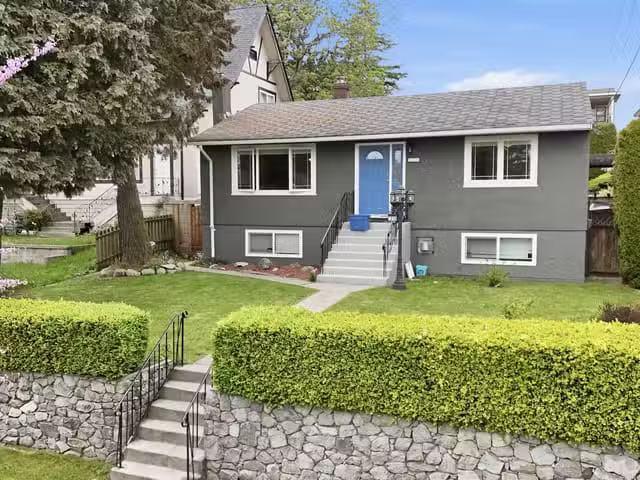 House for sale in New Westminster, New Westminster, 1315 Eight.