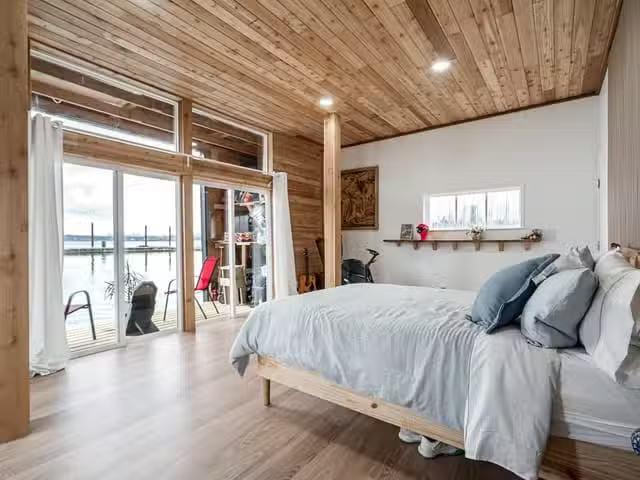 House for sale in North Vancouver, North Vancouver, A24 415 Es.