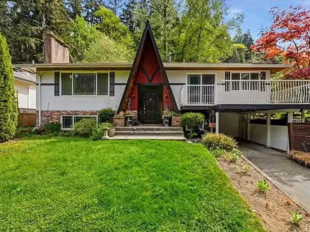 House for sale in North Vancouver, North Vancouver, 1444 River.