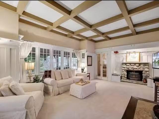House for sale in North Vancouver, North Vancouver, 1509 Mahon.