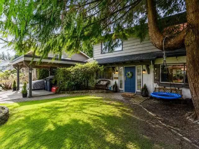 House for sale in North Vancouver, North Vancouver, 1733 Ross.