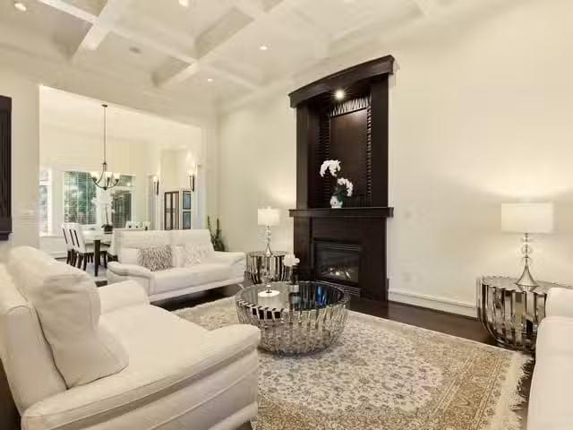 House for sale in North Vancouver, North Vancouver, 1017 Canyo.