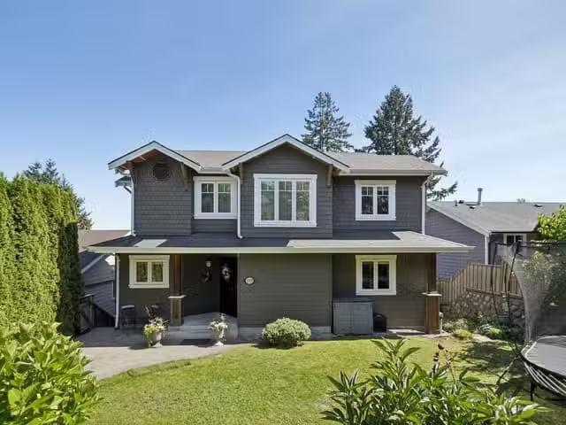 House for sale in North Vancouver, North Vancouver, 1225 Adder.