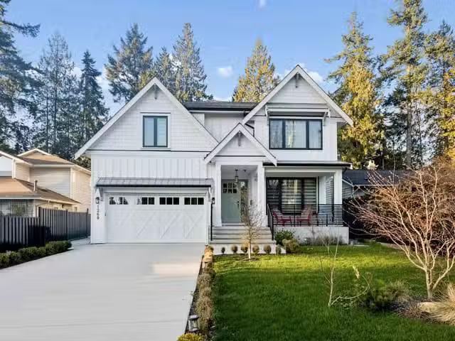 House for sale in North Vancouver, North Vancouver, 1260 Plate.