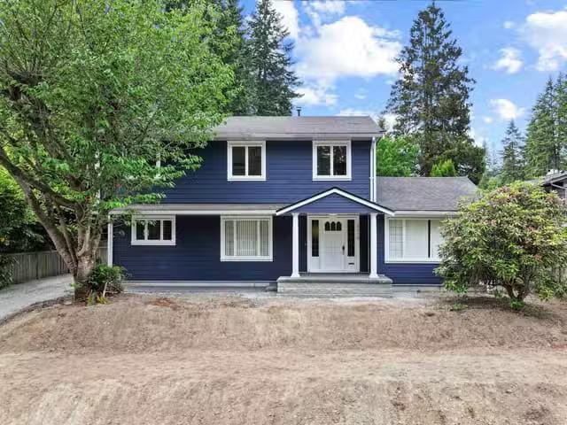 House for sale in North Vancouver, North Vancouver, 2510 Byron.