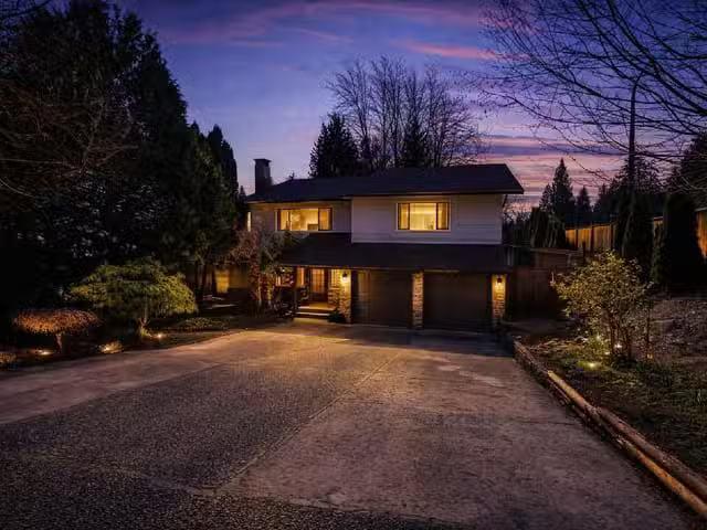 House for sale in North Vancouver, North Vancouver, 2333 Kirks.