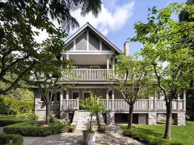 House for sale in North Vancouver, North Vancouver, 3545 Dowsl.