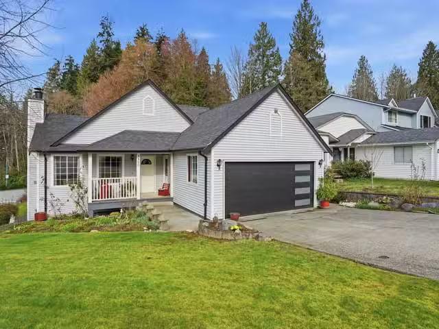 House for sale in North Vancouver, North Vancouver, 3300 Manni.