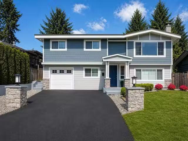 House for sale in North Vancouver, North Vancouver, 4072 Viole.