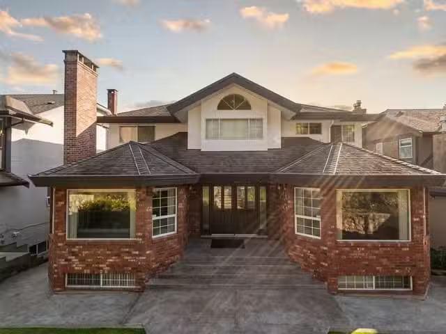 House for sale in North Vancouver, North Vancouver, 547 Tempe.
