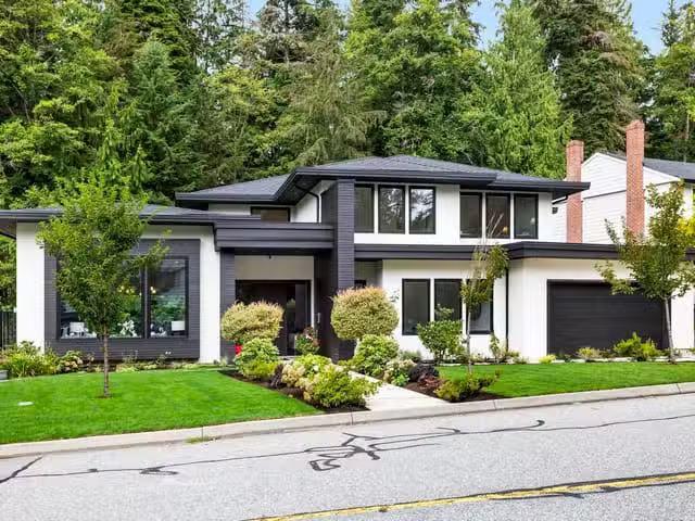 House for sale in North Vancouver, North Vancouver, 5197 Sonor.