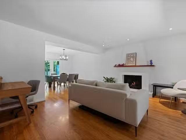 House for sale in North Vancouver, North Vancouver, 707 E Brae.