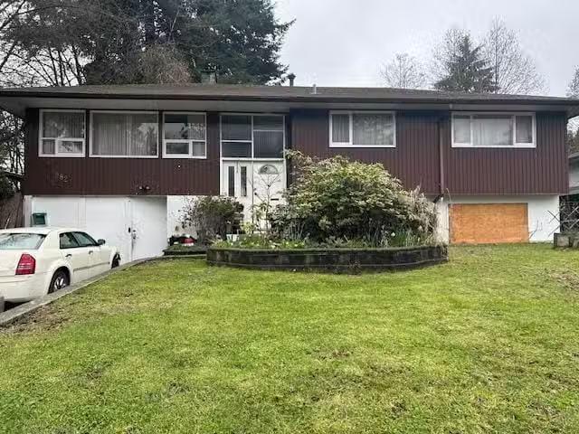 House for sale in North Vancouver, North Vancouver, 982 Lynn V.