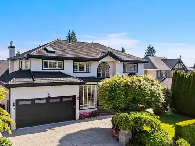 House for sale in North Vancouver, North Vancouver, 917 Wavert.
