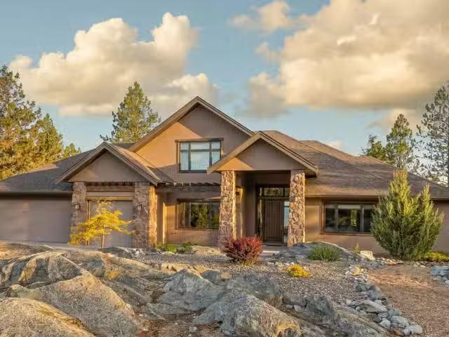 House for sale in Other, 136 Falcon Place, 263149563