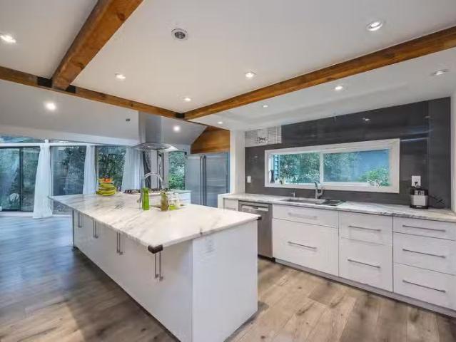 House for sale in Panorama Ridge, Surrey, Surrey, 5730 132a St.