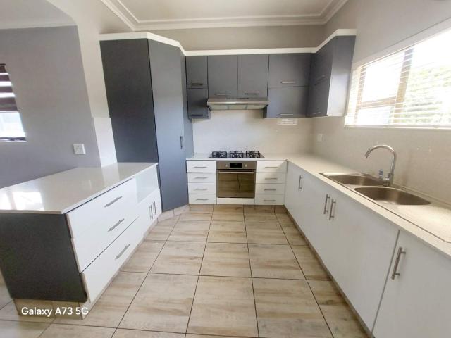 House For Sale in Palm Lakes Estates