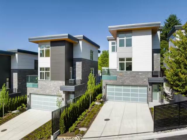 House for sale in Park Royal, West Vancouver, West Vancouver.