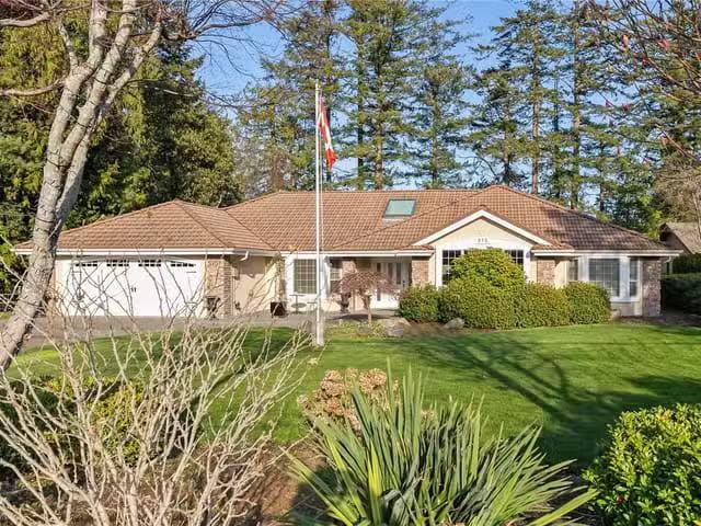 House for sale in Parksville, 575 Johnstone Rd, 1030508
