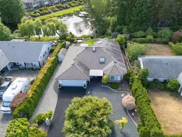 House for sale in Parksville, 518 Dalmatian Dr, 1034978