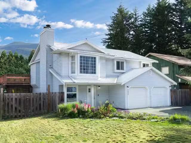 House for sale in Pemberton, Pemberton, 1485 Lupin Street, 263.