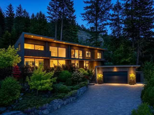 House for sale in Pemberton, Pemberton, 1704 Sugarloaf Place.