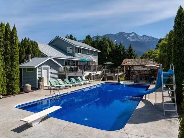 House for sale in Pemberton, Pemberton, 7569 Oberson Road, 263.