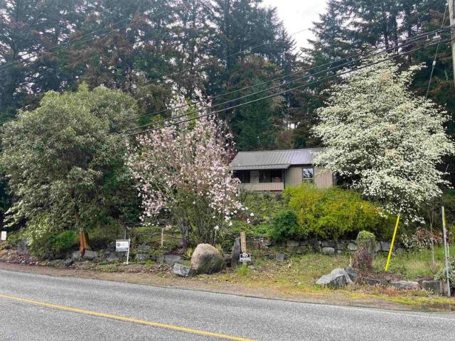 House for sale in Pender Harbour Egmont, Madeira Park, Sunshin.