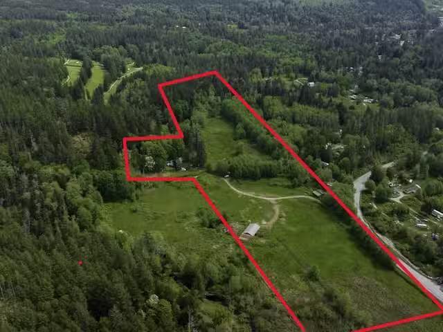 House for sale in Pender Harbour, Sunshine Coast, 5799 Garden.
