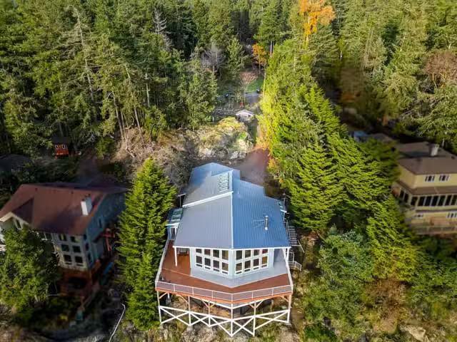 House for sale in Pender Island, Islands Van. & Gulf, 37189 Sc.