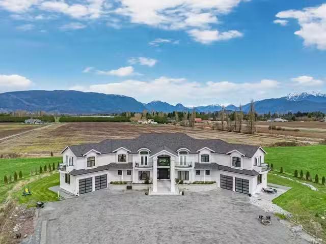 House for sale in Pitt Meadows, Pitt Meadows, 18782 Old Dewdne.