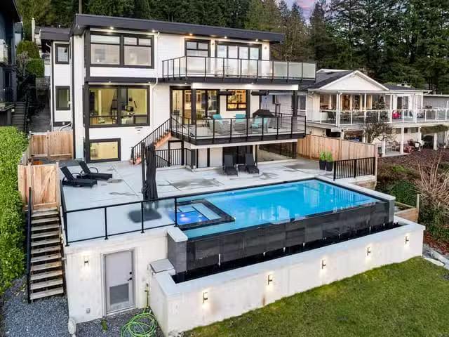 House for sale in Port Moody, Port Moody, 1007 Ioco Road, 2631.