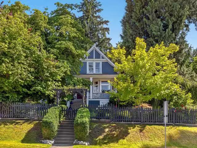 House for sale in Port Moody, Port Moody, 2201 St George Stree.