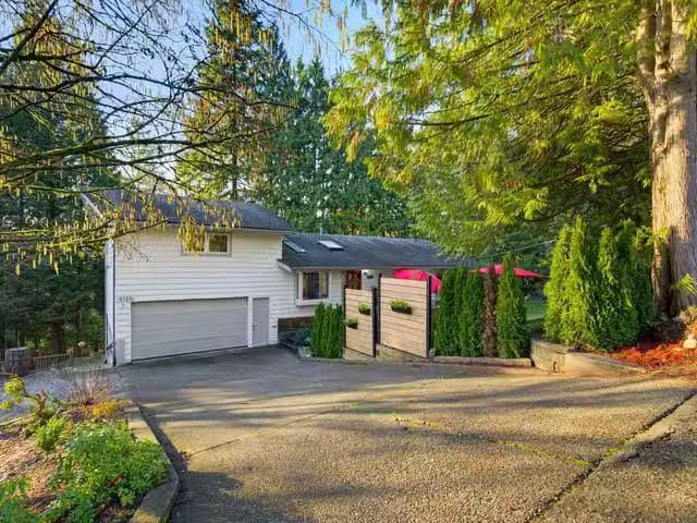 House for sale in Port Moody, Port Moody, 412 Elm Street, 2631.