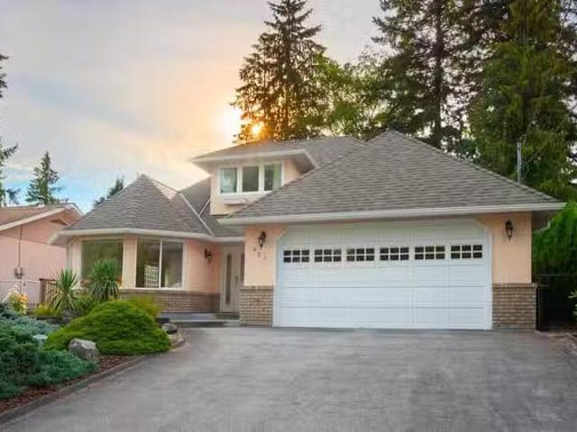 House for sale in Port Moody, Port Moody, 937 Westmount Drive.