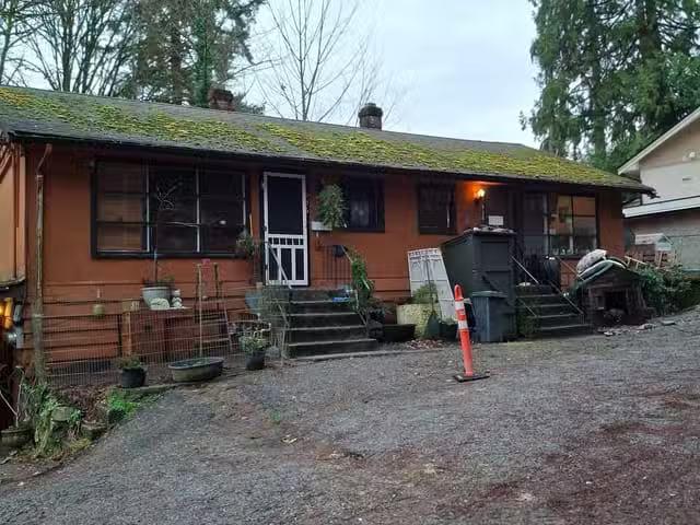 House for sale in Port Moody, Port Moody, 938 Clarke Road, 263.