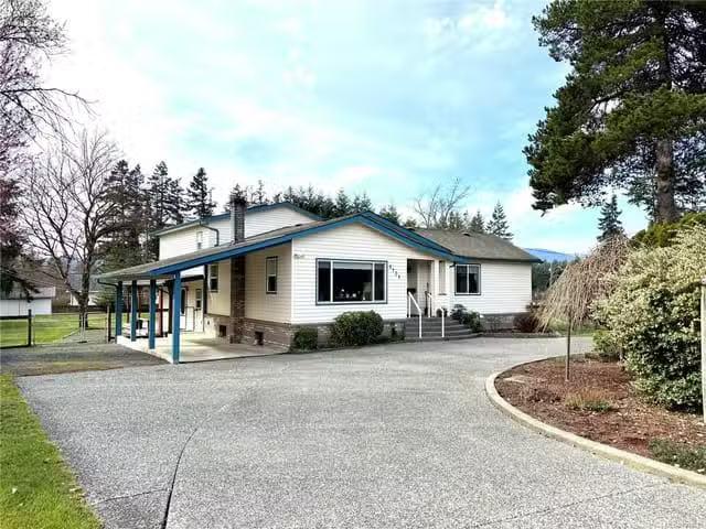 House for sale in Port Alberni, 6131 Drinkwater Rd, 1031041