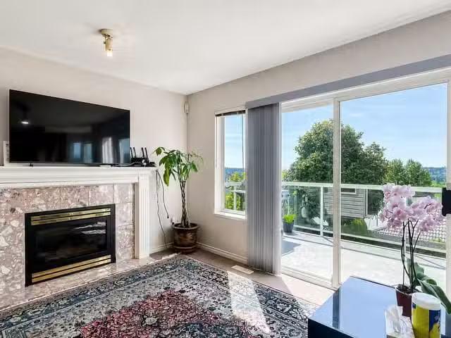 House for sale in Port Coquitlam, Port Coquitlam, 1161 Coutts.