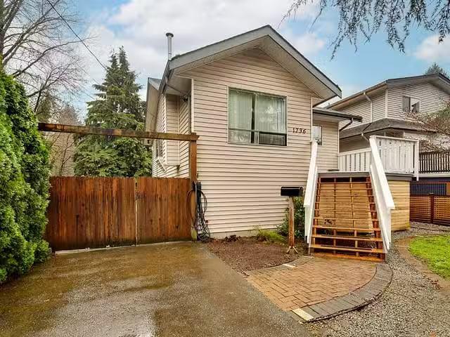 House for sale in Port Coquitlam, Port Coquitlam, 1736 Langan.