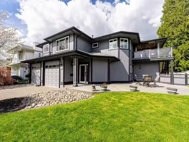House for sale in Port Coquitlam, Port Coquitlam, 1741 Pekrul.