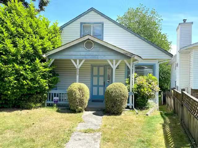 House for sale in Port Coquitlam, Port Coquitlam, 1955 Pitt Ri.